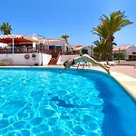 At The Beach, Sunny & 2 Heated Pools, Large Terrace, In Адехе