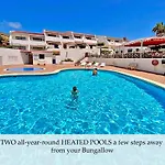 At The Beach, Sunny & 2 Heated Pools, Large Terrace, In Апартаменти Адехе