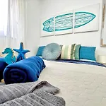 At The Beach, Sunny & 2 Heated Pools, Large Terrace, In Адехе