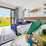 Апартаменти At The Beach, Sunny & 2 Heated Pools, Large Terrace, In *