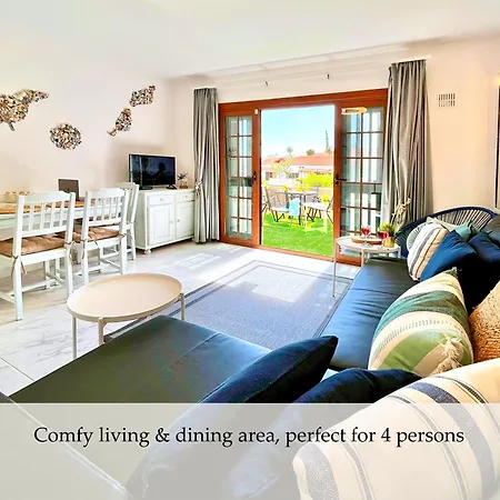 Appartement At The Beach, Sunny & 2 Heated Pools, Large Terrace, In