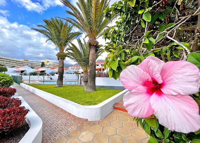 At The Beach, Sunny & 2 Heated Pools, Large Terrace, In Costa Adeje (Tenerife)