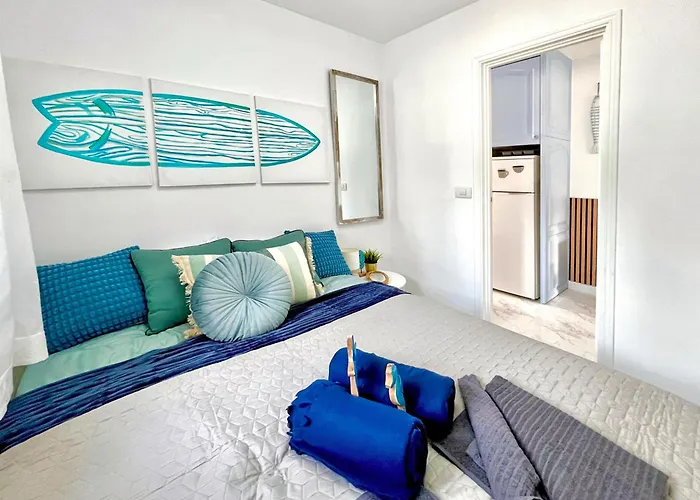 Appartement At The Beach, Sunny & 2 Heated Pools, Large Terrace, In *