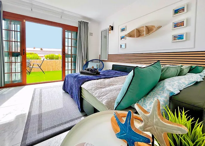 Appartement At The Beach, Sunny & 2 Heated Pools, Large Terrace, In *